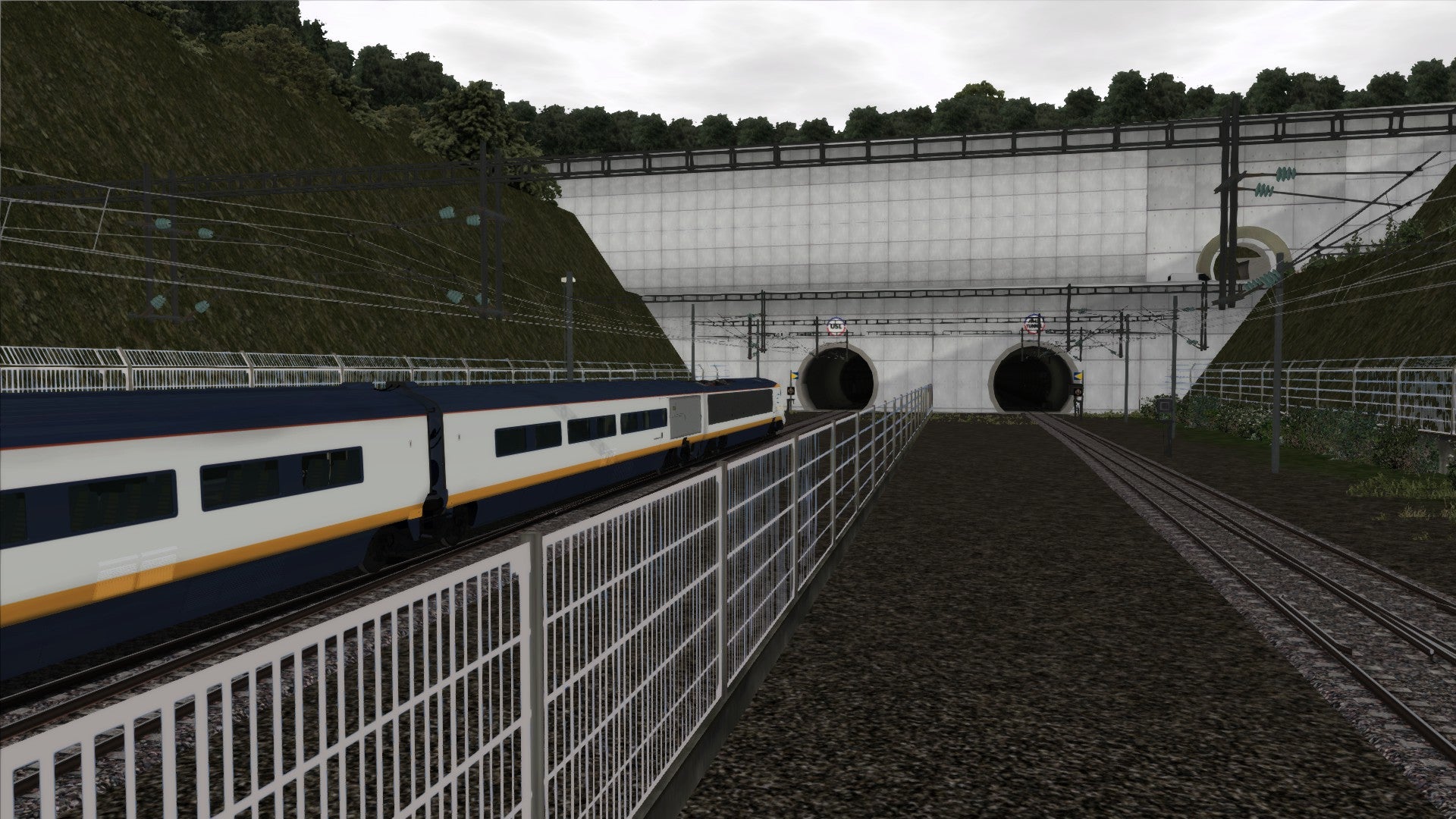 UNDERSEALINE , Ligne transmanche